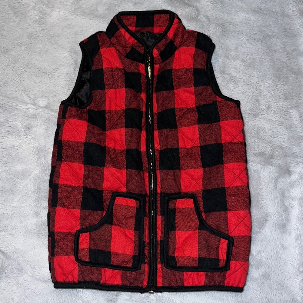 Girls red and black buffalo check vest size 6